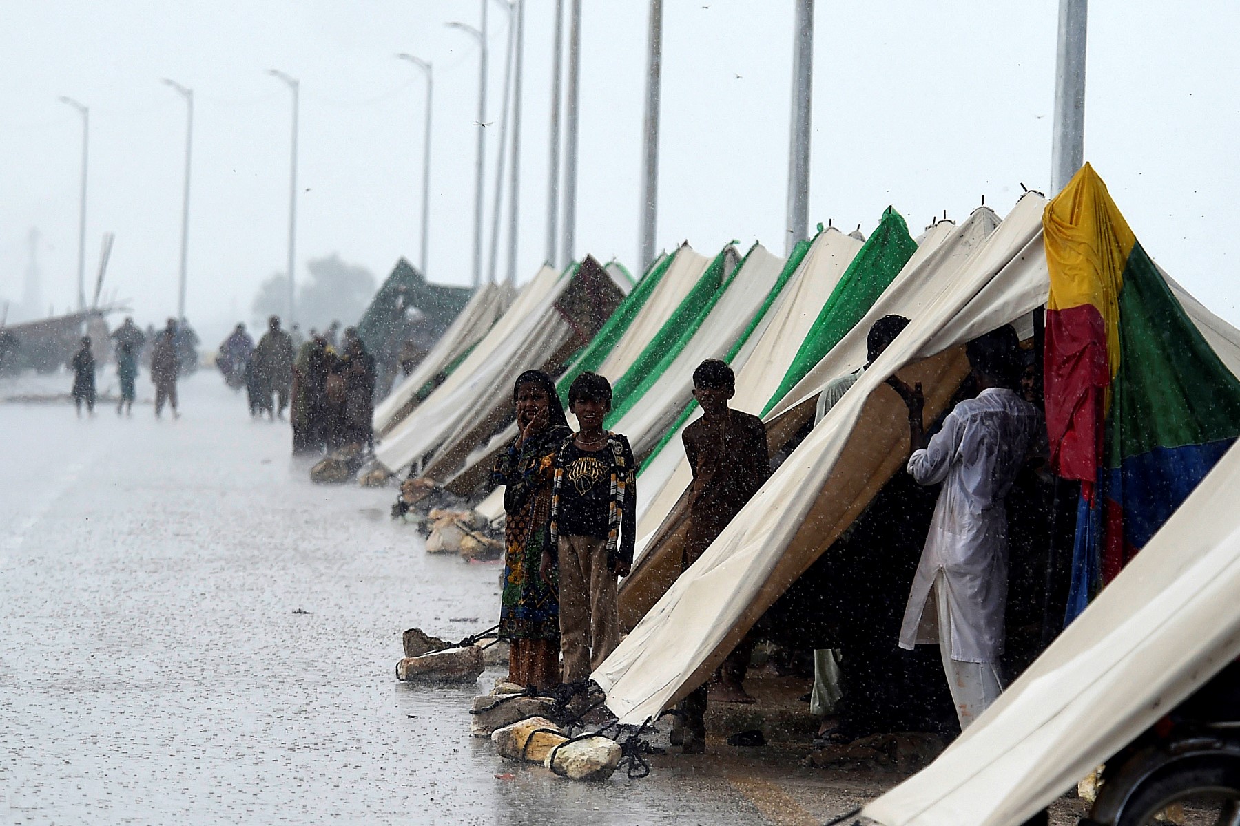 Un tiers du Pakistan «sous les eaux», plus de 1 130 morts