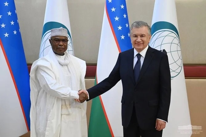 Le président de l’Ouzbékistan rencontre le chef de l'Organisation de la coopération islamique