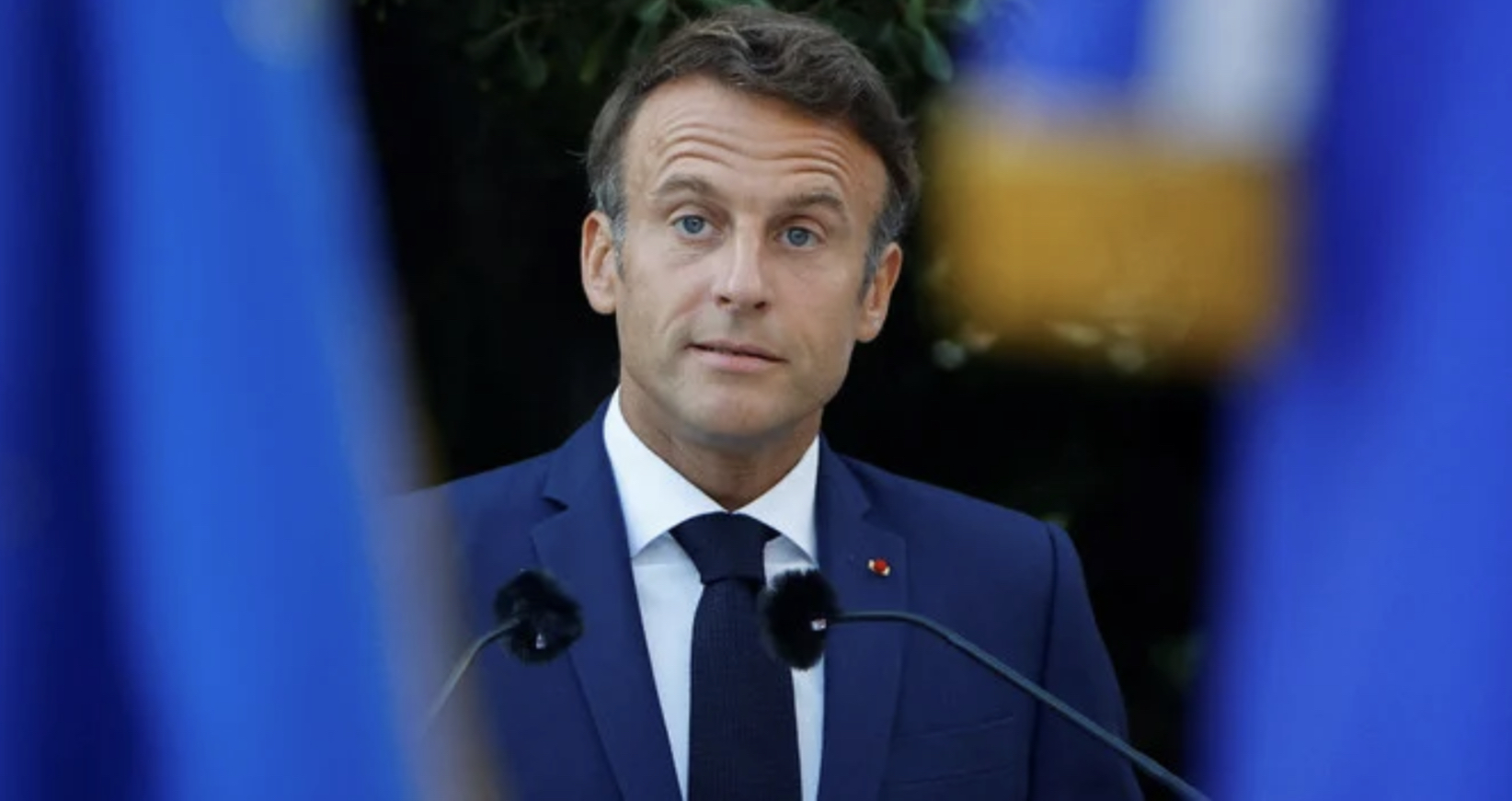 Macron dénonce «l'attaque brutale» de Poutine contre l'Ukraine