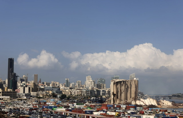 «Faut-il détruire le monde pour Beyrouth ?»