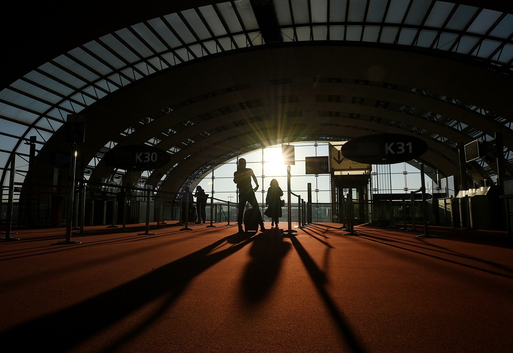 Un homme tué par un tir de policier à l'aéroport de Roissy