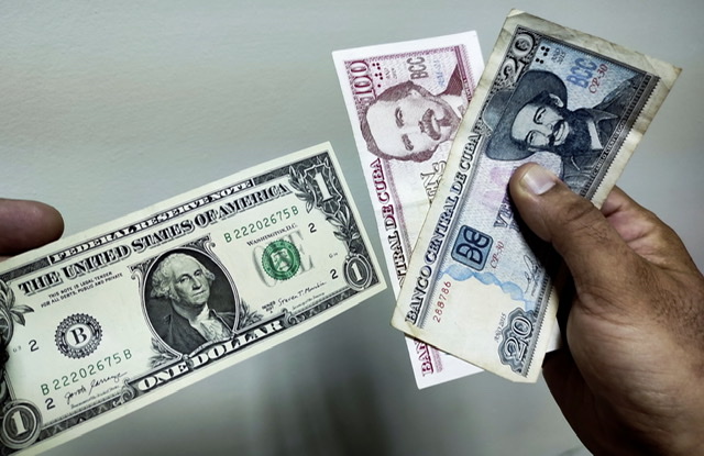 Le dollar dopé par le dynamisme du marché de l'emploi américain
