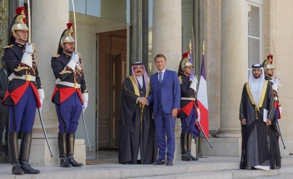 Le roi Hamad de Bahreïn a été reçu par le président Macron à Paris