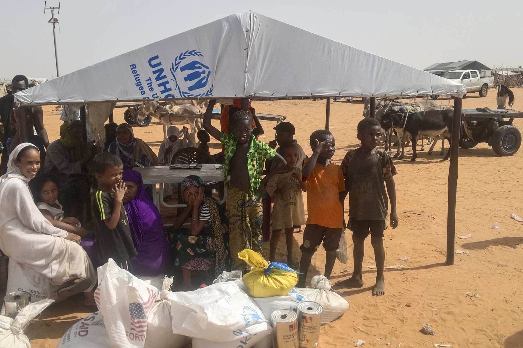«Pris entre deux feux» au Mali, les réfugiés affluent en Mauritanie