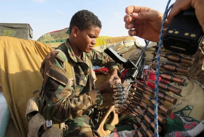 Un officier de l’armée yéménite tué dans des affrontements avec les Houthis