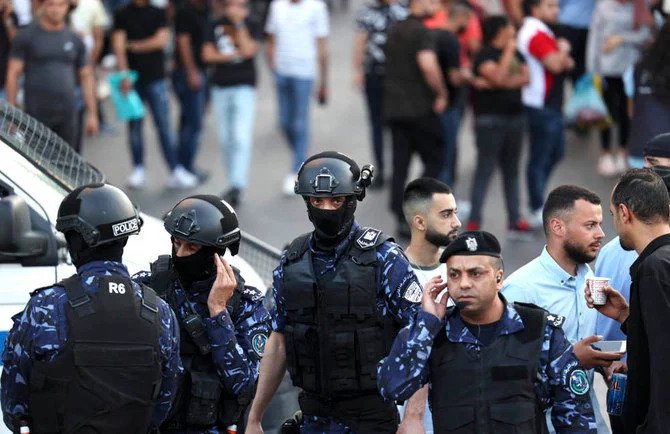 Des ingénieurs palestiniens manifestent pour contester l'autorité d'Abbas en Cisjordanie