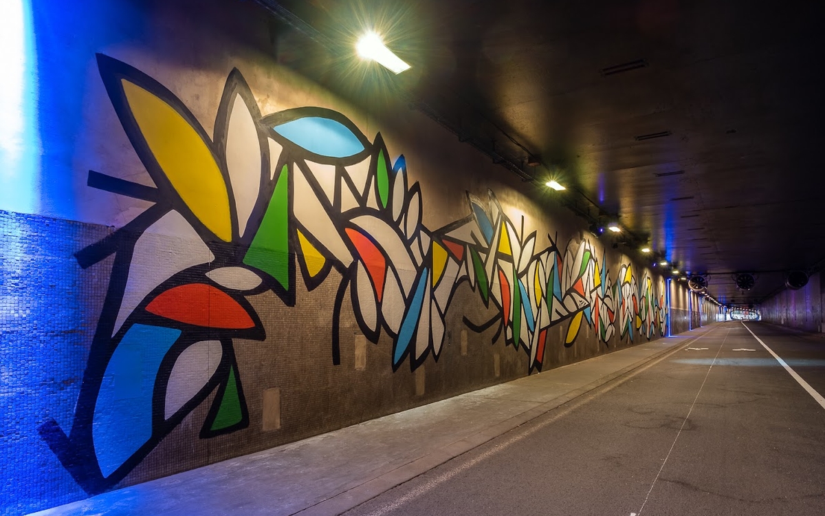 L'art urbain envahit le tunnel des Tuileries