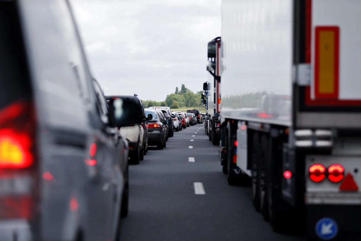 Circulation: 917 km de bouchons, journée classée rouge sur le plan national