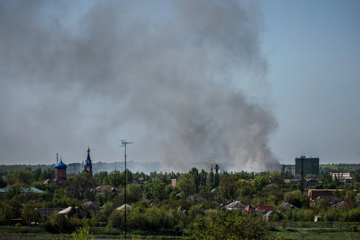 Ukraine : le site d'une centrale nucléaire à nouveau bombardé, départ de quatre cargos chargés de céréales