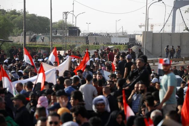 A Bagdad, deux sit-in, des appels au changement mais aucune illusion