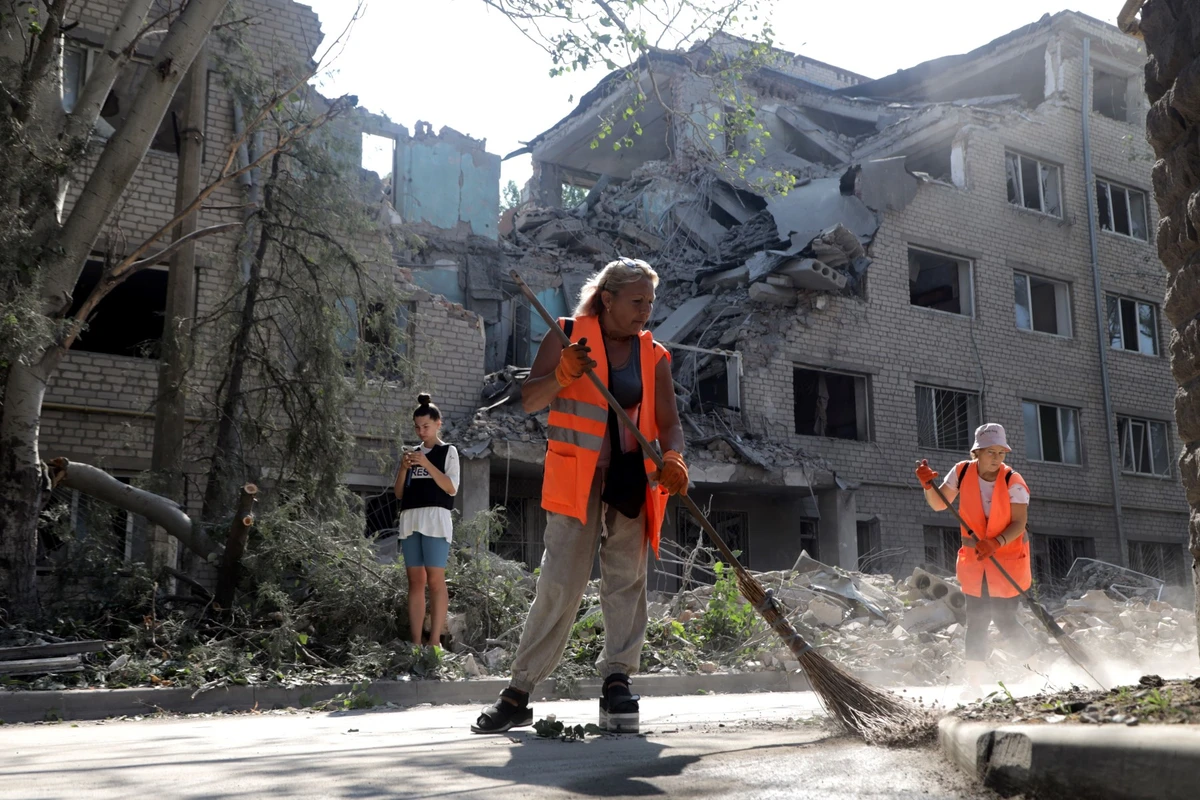 La guerre en Ukraine pèse sur le système humanitaire dans le monde entier, selon la Croix-Rouge