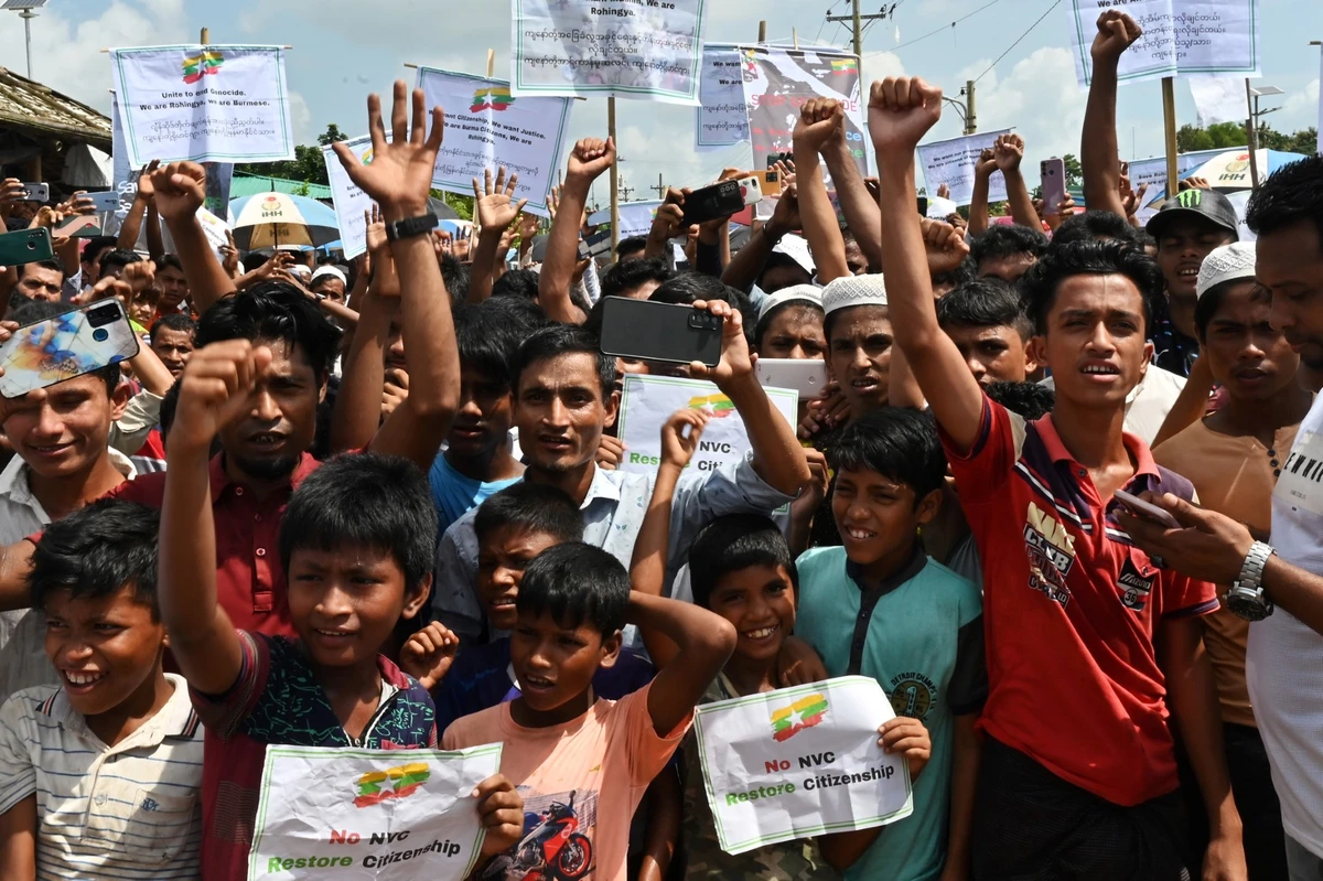 Birmanie: cinq ans après la répression, les Rohingyas toujours privés d'avenir