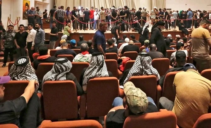 Irak: les manifestants appelés à camper aux abords du Parlement