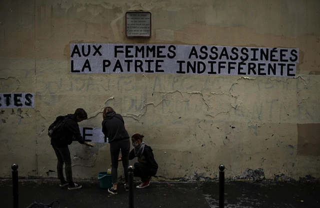 Féminicides: 122 femmes tuées en 2021, en hausse de 20% par rapport à 2020
