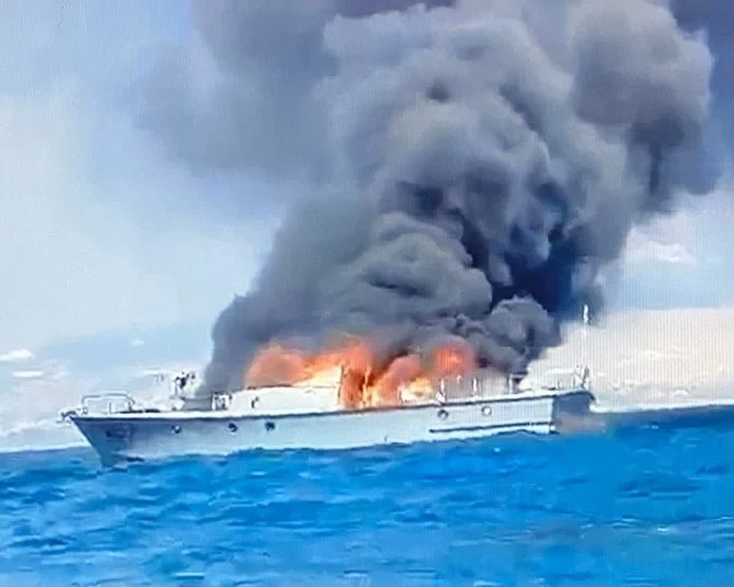 L’équipage d’un bateau de la marine libanaise secouru après un incendie à bord