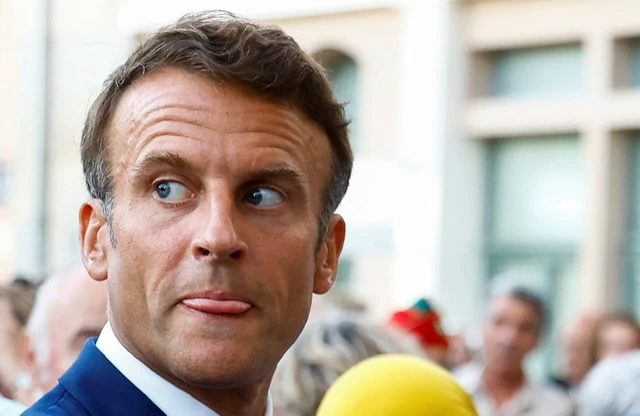 Macron en mission «apaisement»