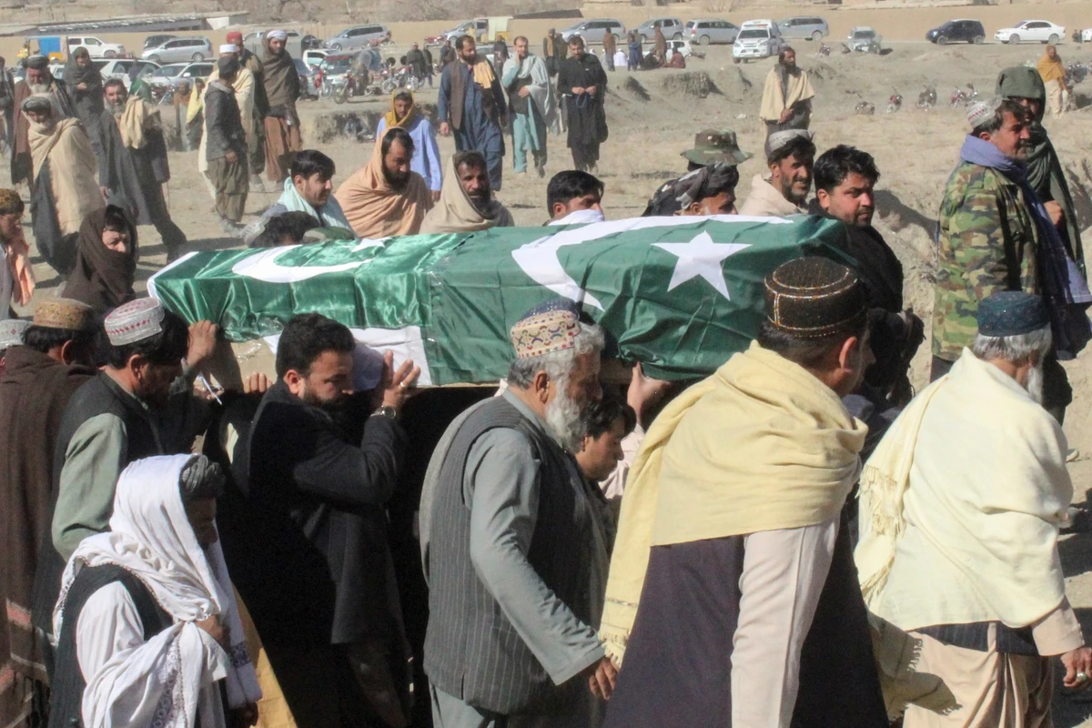 Un haut commandant taliban pakistanais tué en Afghanistan