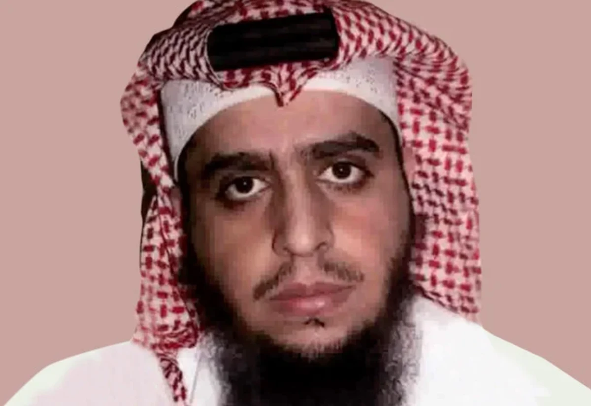 Un terroriste déclenche sa veste explosive alors que les forces de sécurité saoudiennes tentent de l’arrêter
