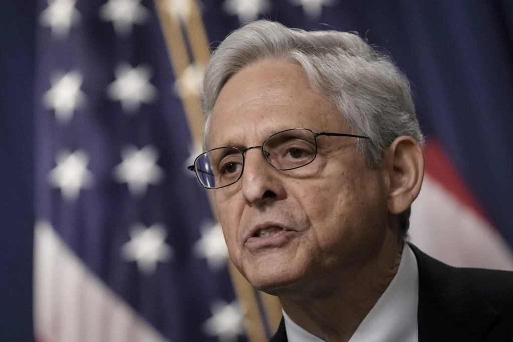 Le ministre de la Justice assure avoir «personnellement approuvé» la perquisition chez Trump