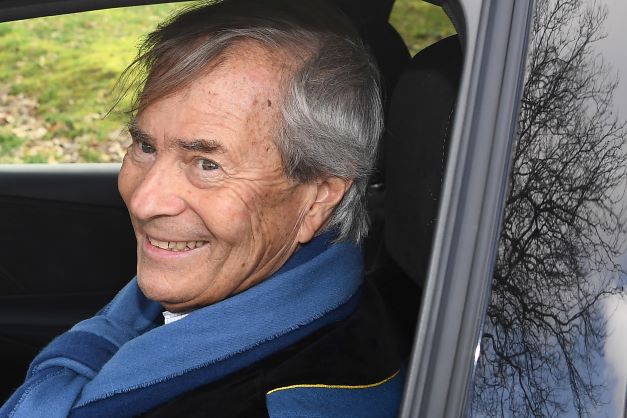 Après Europe 1, le système Bolloré inquiète à Paris Match