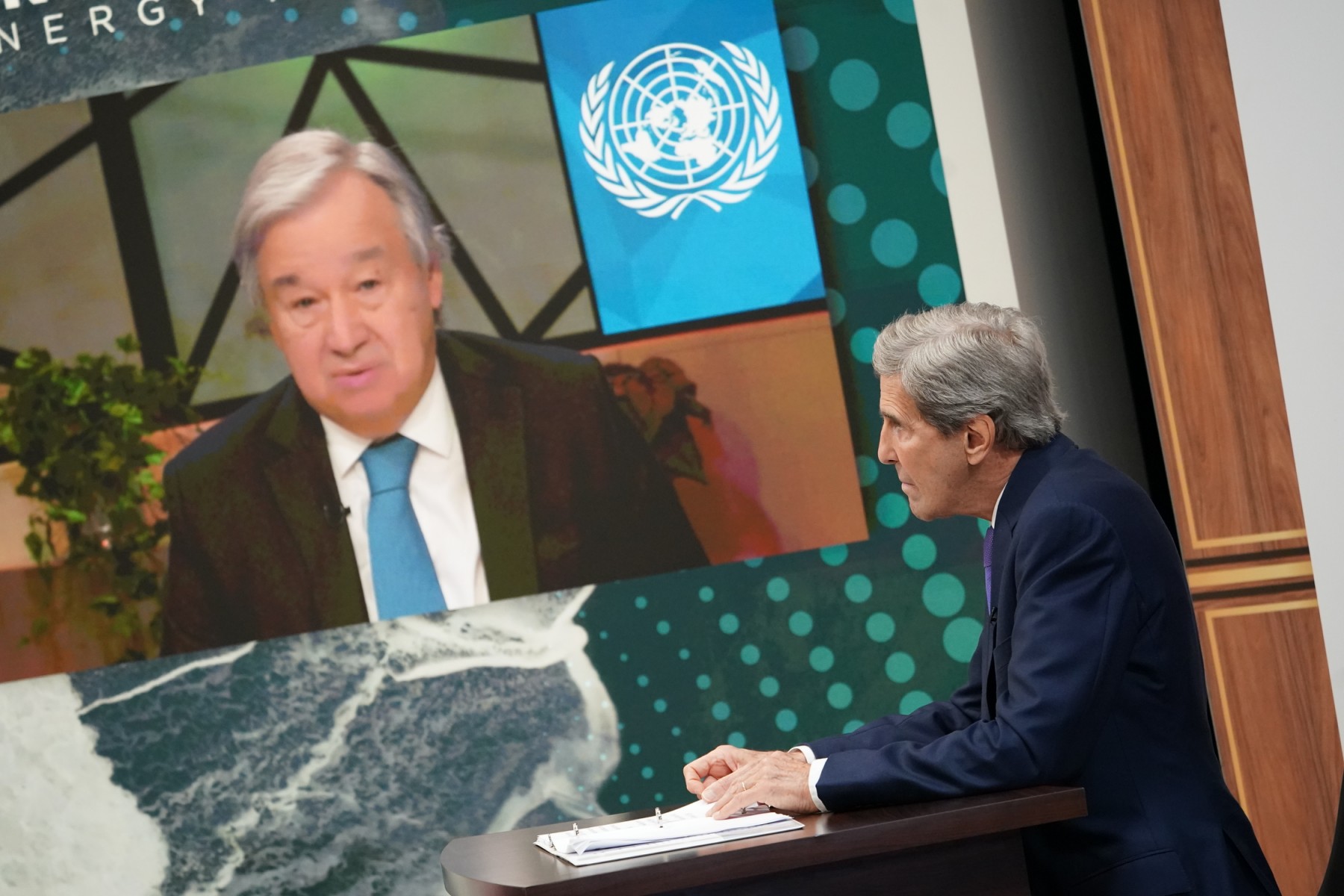 John Kerry espère que la COP27 va libérer «l'énergie» nécessaire «pour changer le monde»