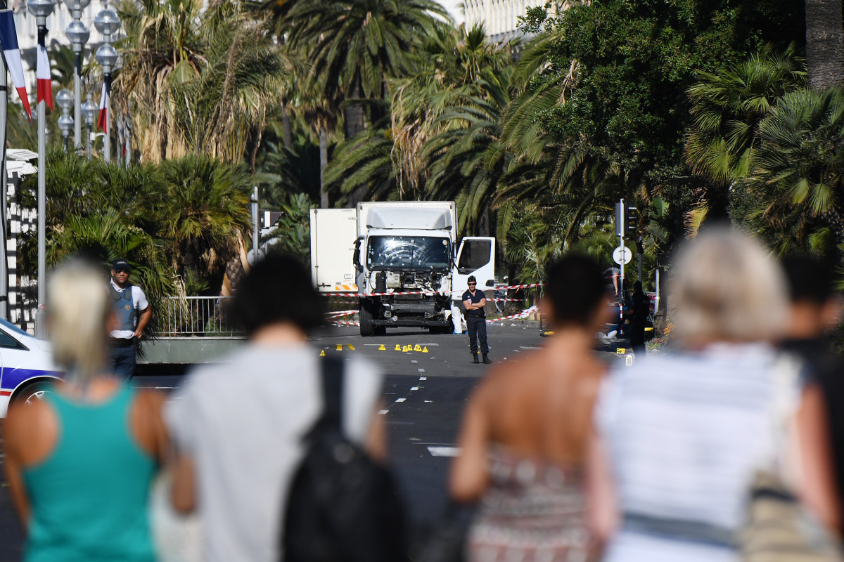 Attentat de Nice: la grande précarité de certaines victimes six ans après