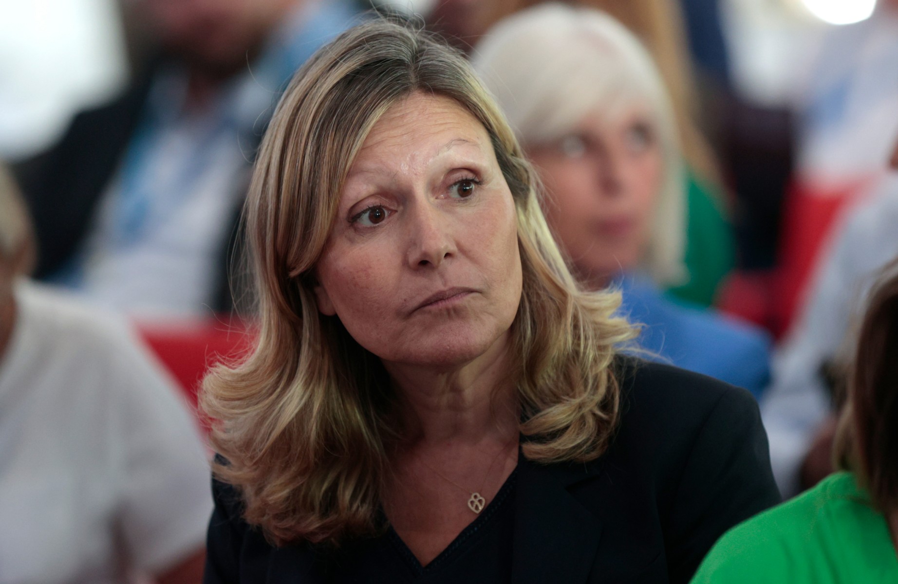 Lancement mi-octobre de formations sur l'environnement pour les députés