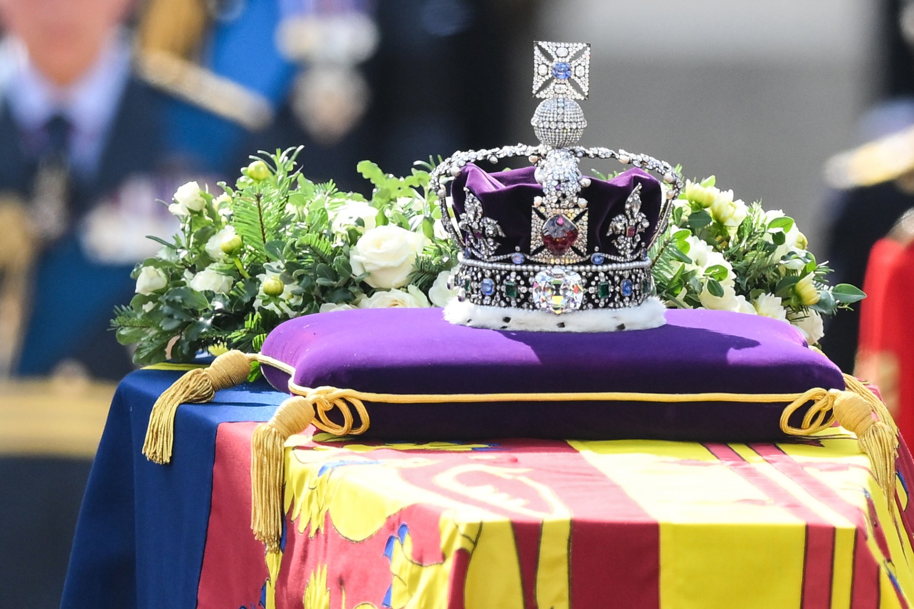 La couronne impériale: un joyau, symbole du pouvoir royal britannique