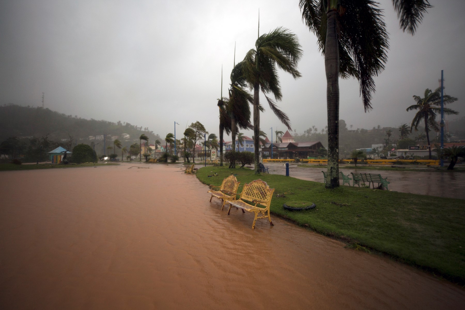 Ouragan Fiona: Pluie et vents violents en République dominicaine, dégâts «catastrophiques» à Porto Rico