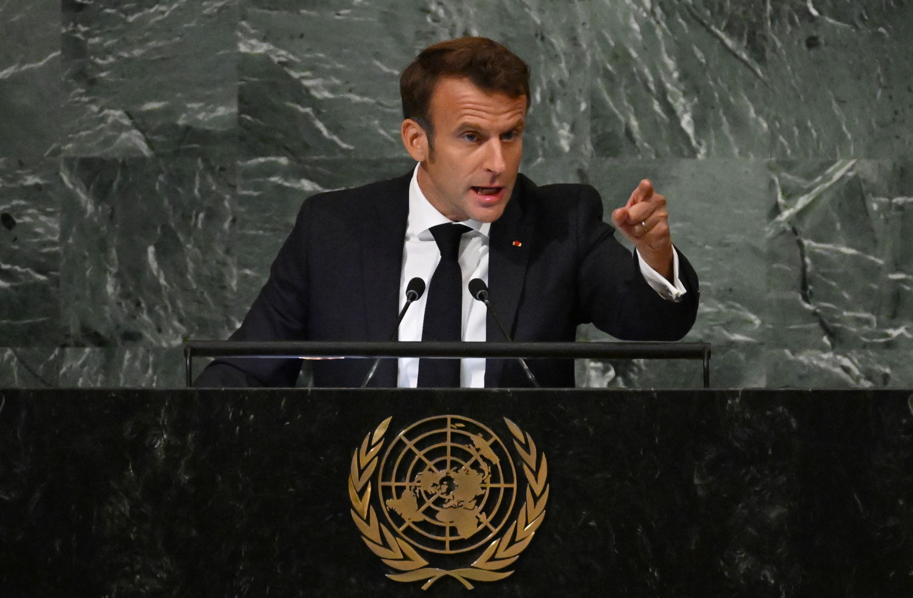 Macron s'alarme de «la fracture du monde» exacerbée par la Russie