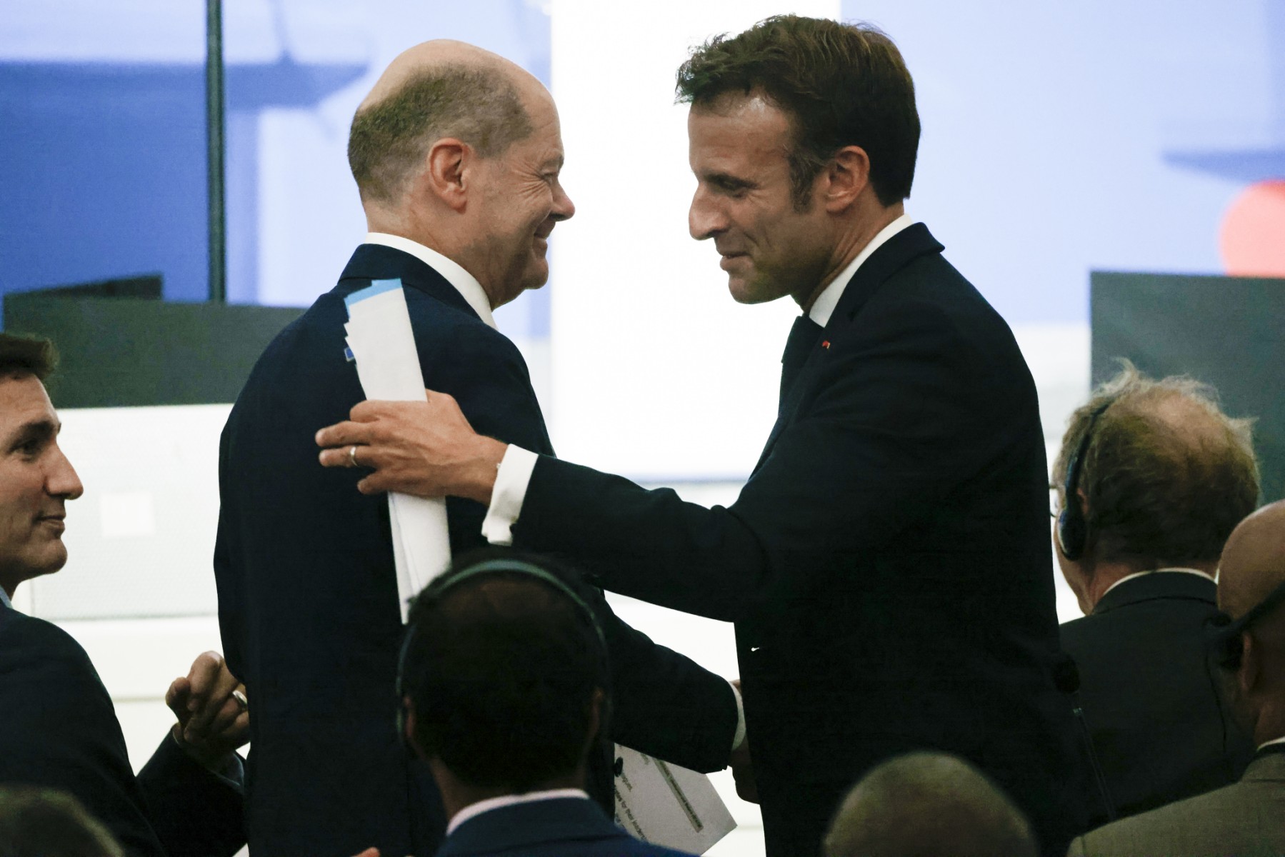 Macron lundi à Berlin pour discuter avec Scholz de l'UE et de l'Ukraine
