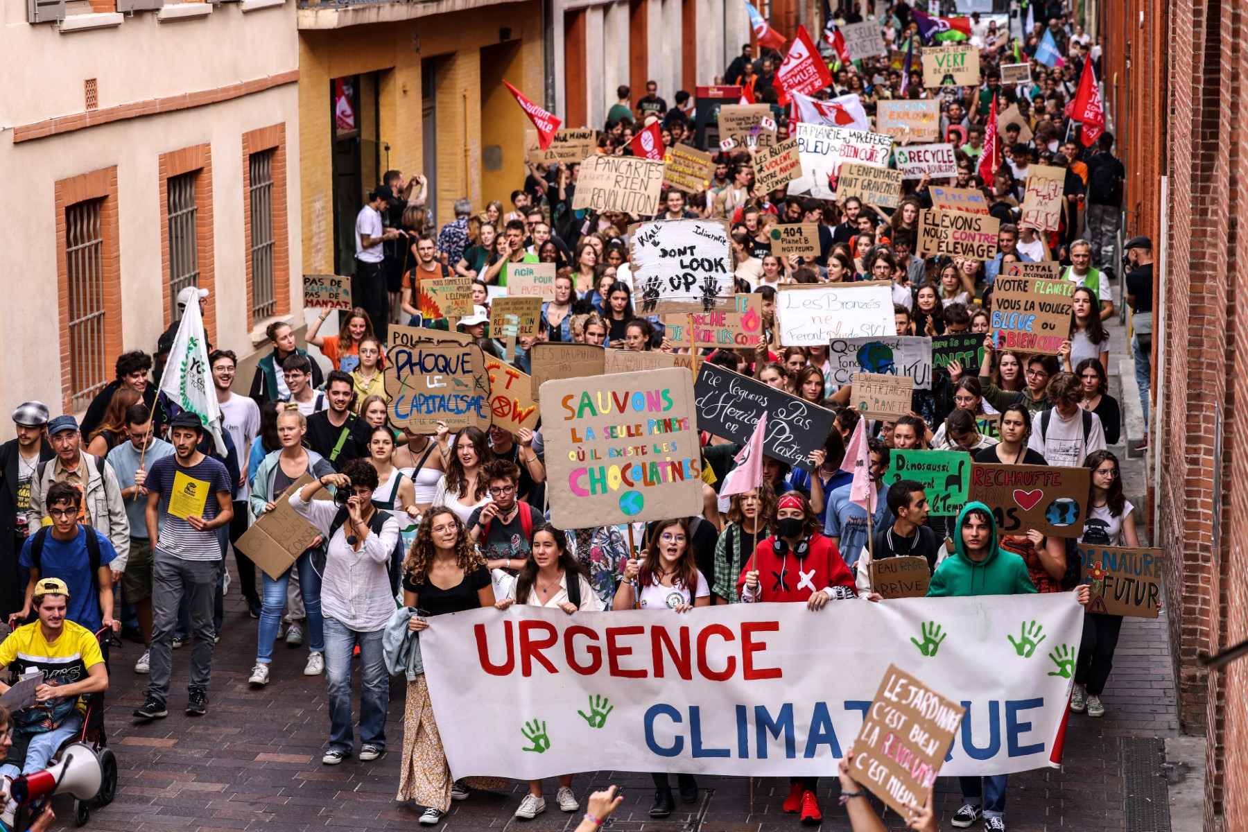 Les manifestations de jeunes pour le climat tentent de se relancer en France
