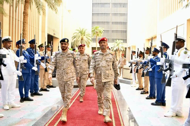Le commandant des forces conjointes rencontre le chef d'état-major général du Yémen
