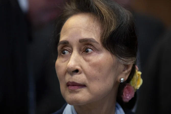 Birmanie: Aung San Suu Kyi condamnée à trois ans de prison supplémentaires