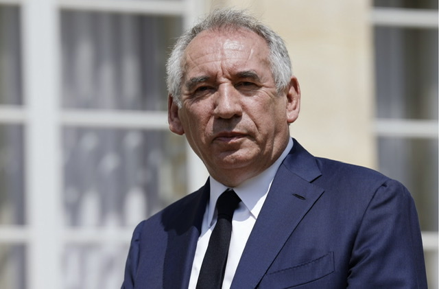 Retraites: Bayrou met en garde contre tout «passage en force»