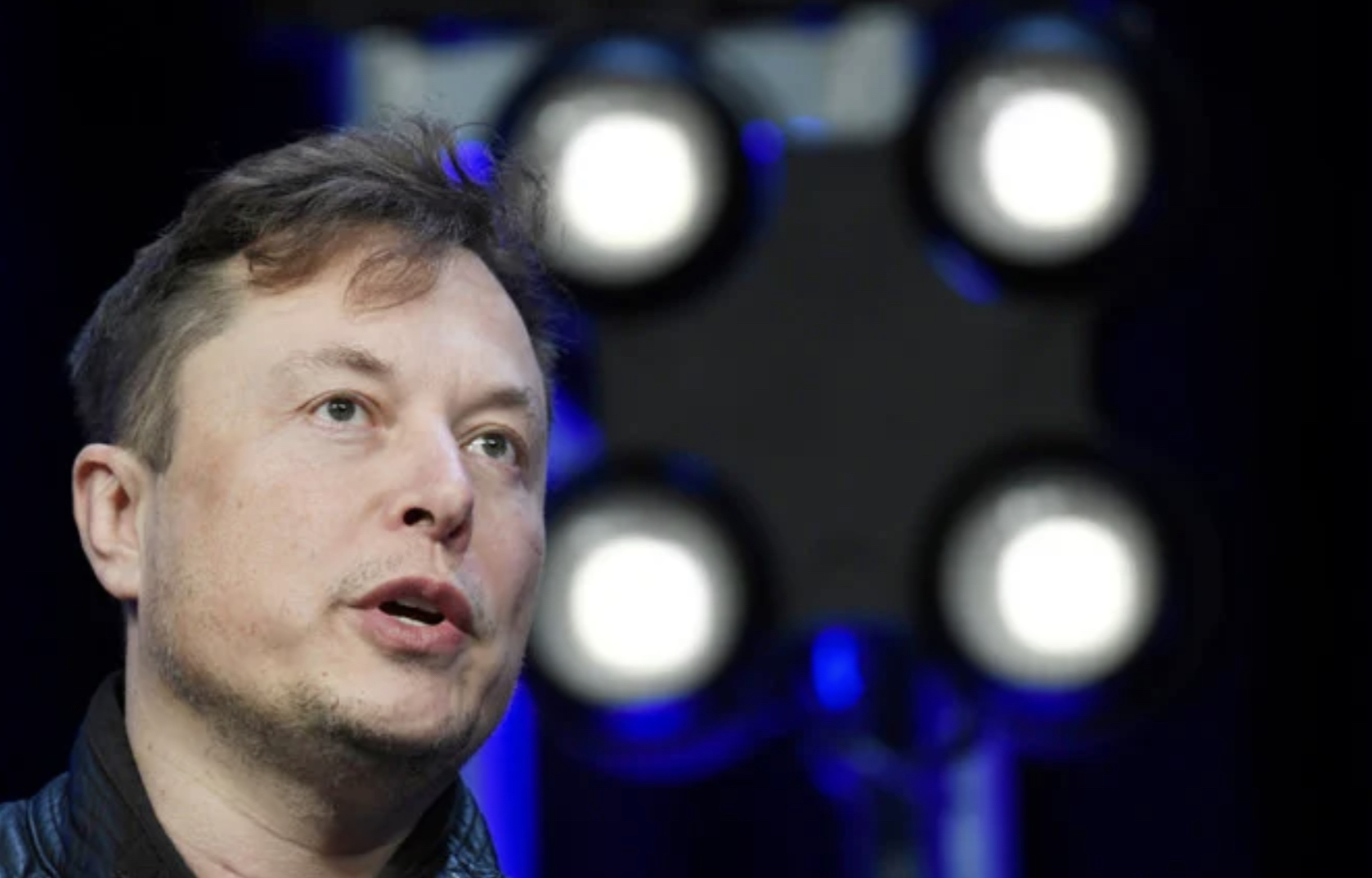 Elon Musk et Twitter se renvoient la balle à trois semaines du procès