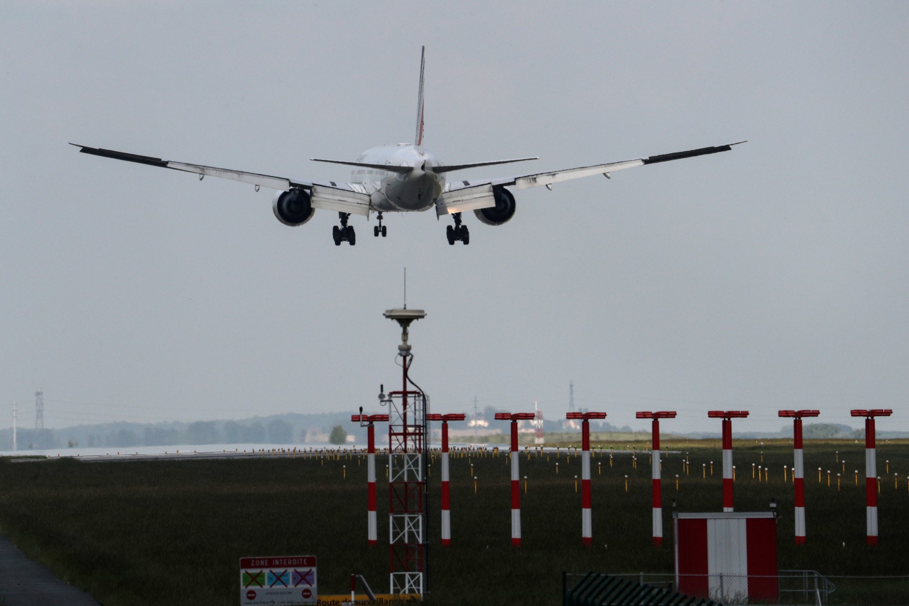 Grève des aiguilleurs: Fortes perturbations attendues dans le ciel français