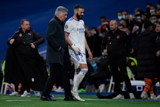 Real Madrid: « Si Benzema ne joue pas le derby, il n'ira pas en sélection», avance Ancelotti