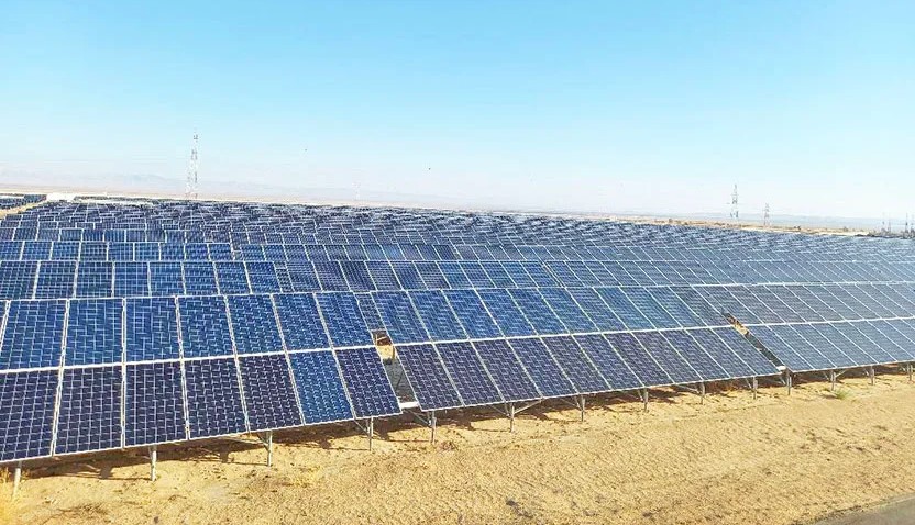 Les centrale photovoltaïque en plein désert Tozeur 1 et 2