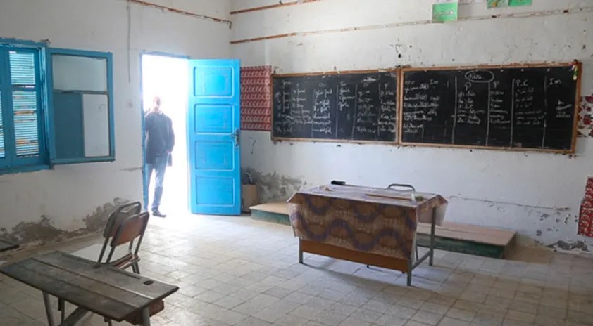 Près de 10 mille instituteurs contractuels boycottent la reprise des cours dans nombre d’écoles primaires