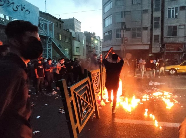Iran: L'UE juge «inacceptable» la répression des manifestations