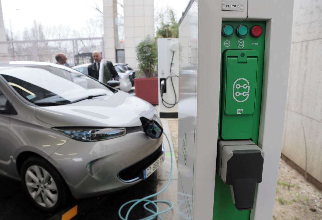 Automobile: la station de recharge la plus rapide de France ouvre en Normandie