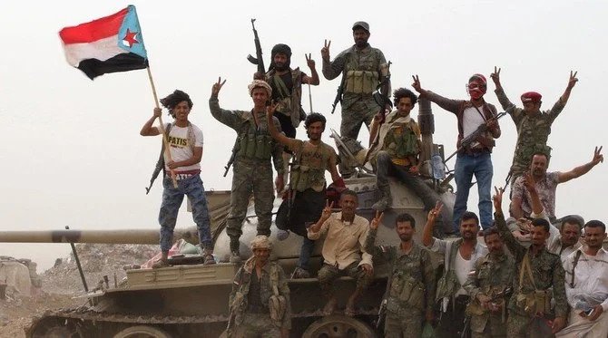 Les forces yéménites chassent Al-Qaïda de sa place forte après d'âpres combats