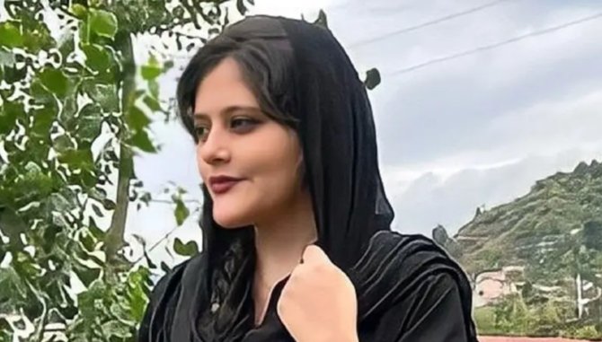 Iran: une manifestation dispersée à coup de lacrymogènes après la mort d'une jeune femme