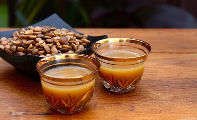 Au-delà des grains: un avant-goût du Royaume dans une tasse