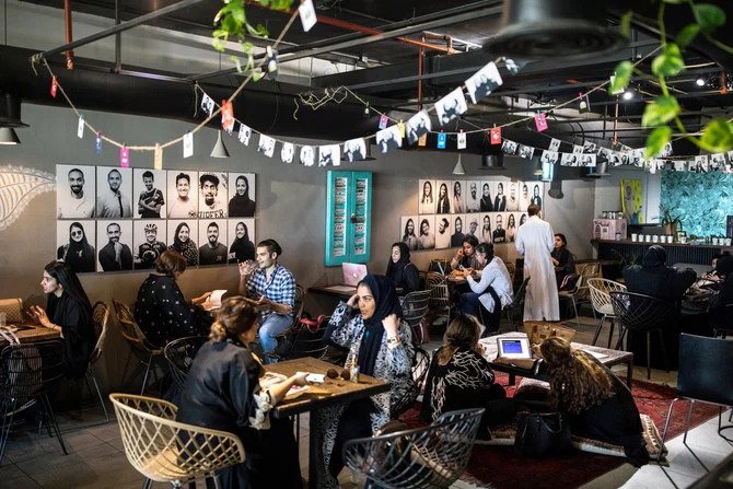 Comment la jeunesse saoudienne transforme la culture des cafés