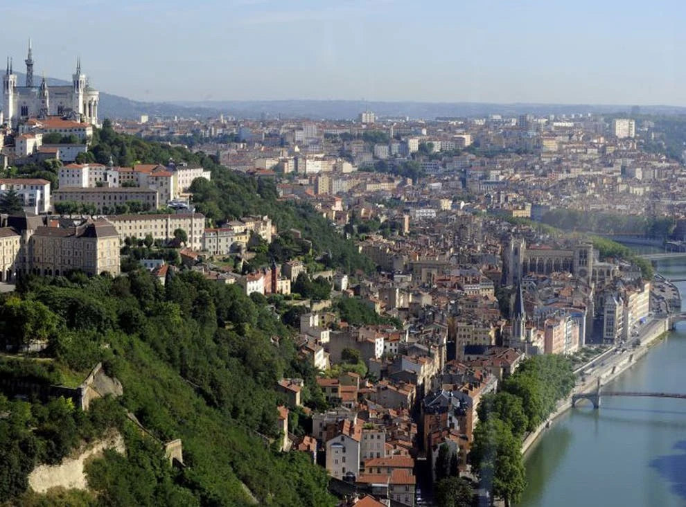 Pollution lumineuse: Lyon coupe la lumière pour la nuit de l'équinoxe