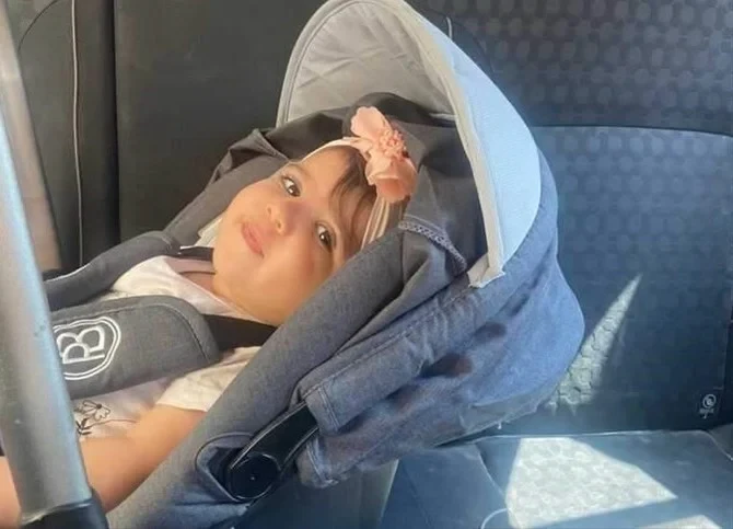 Les Égyptiens participent à une campagne en ligne pour sauver un enfant atteint d'une maladie rare