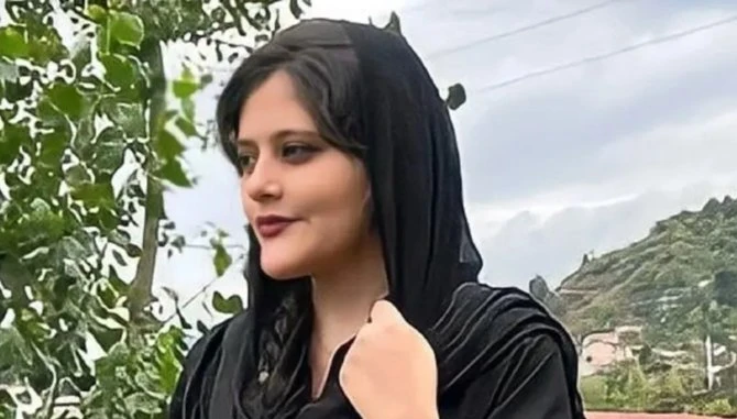 Iran: une manifestation dispersée à coup de lacrymogènes après la mort d'une jeune femme