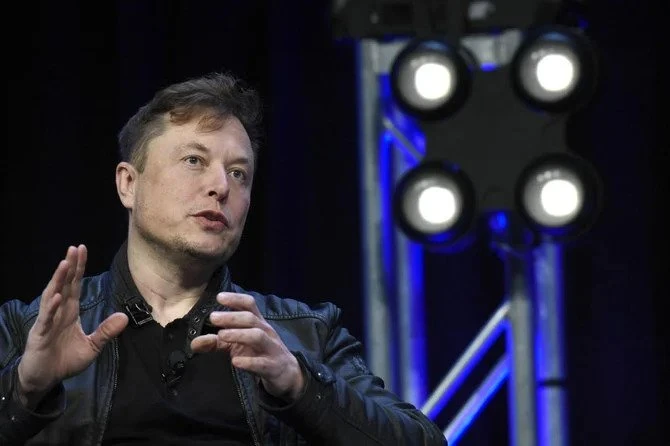 Musk veut publier ses tweets sur Tesla sans les faire pré-approuver